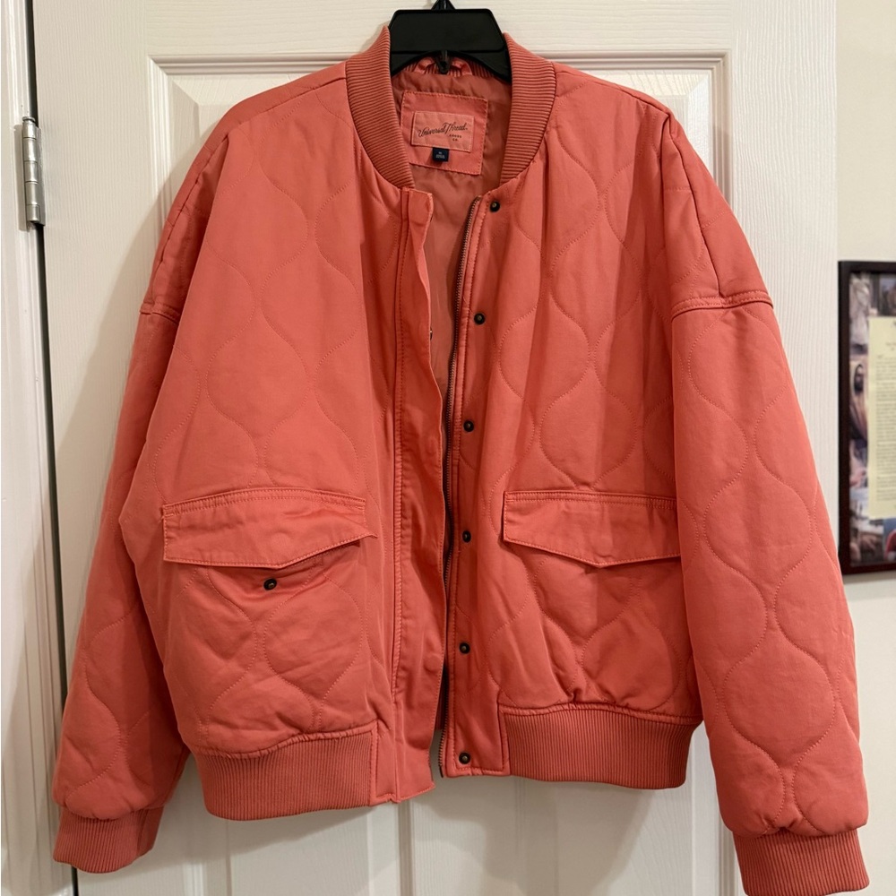 Universal Thread Quilted Bomber Jacket – Coral/Peach – Women’s XL – Like New